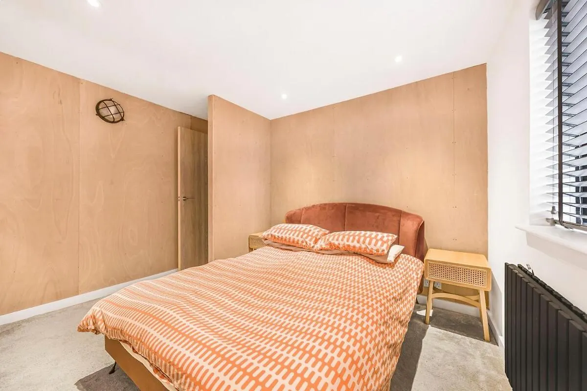 Holiday home Quaint Mews House In Tivoli Villa Cheltenham